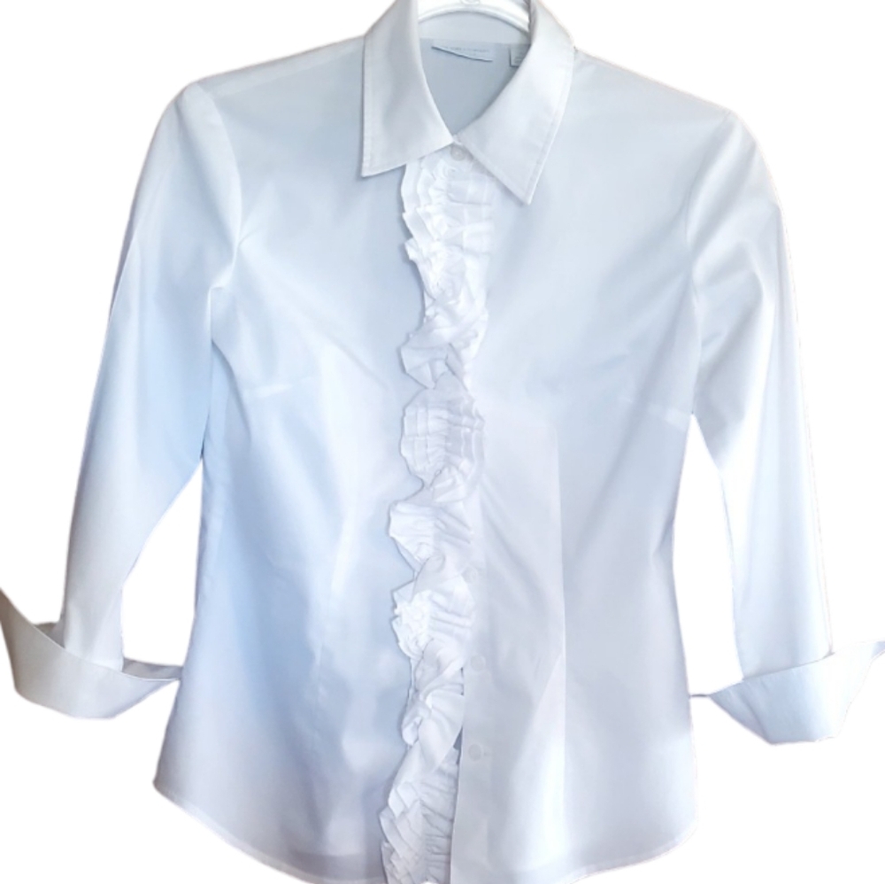New York & Co Stretch White Button Front w/Ruffle V Neck Shirt XS